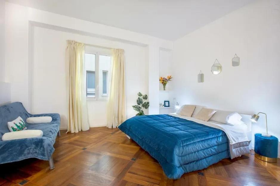 Piazza Martiri Flat Apartment Cagliari Exterior photo